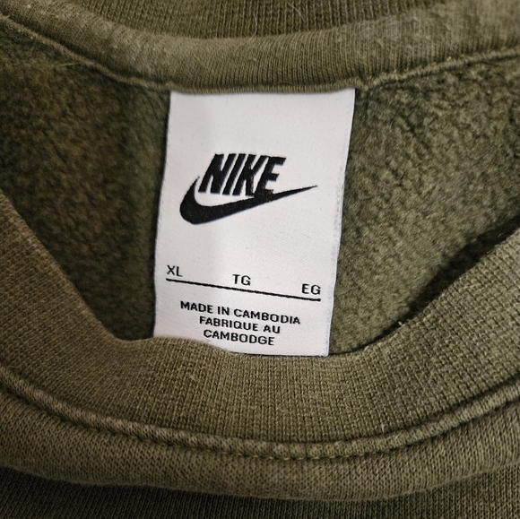 Green NIKE Crewneck - Picture 4 of 4